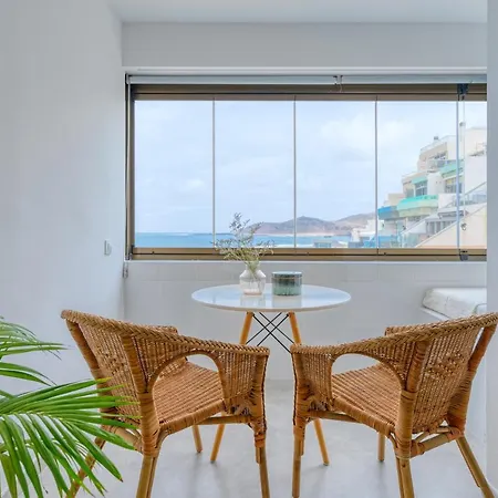 Апартаменты Stylish Sea View Canteras