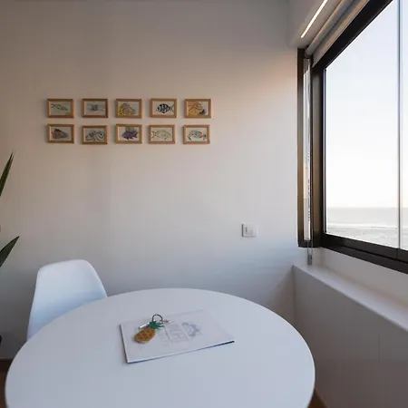 شقة Stylish Sea View Canteras *